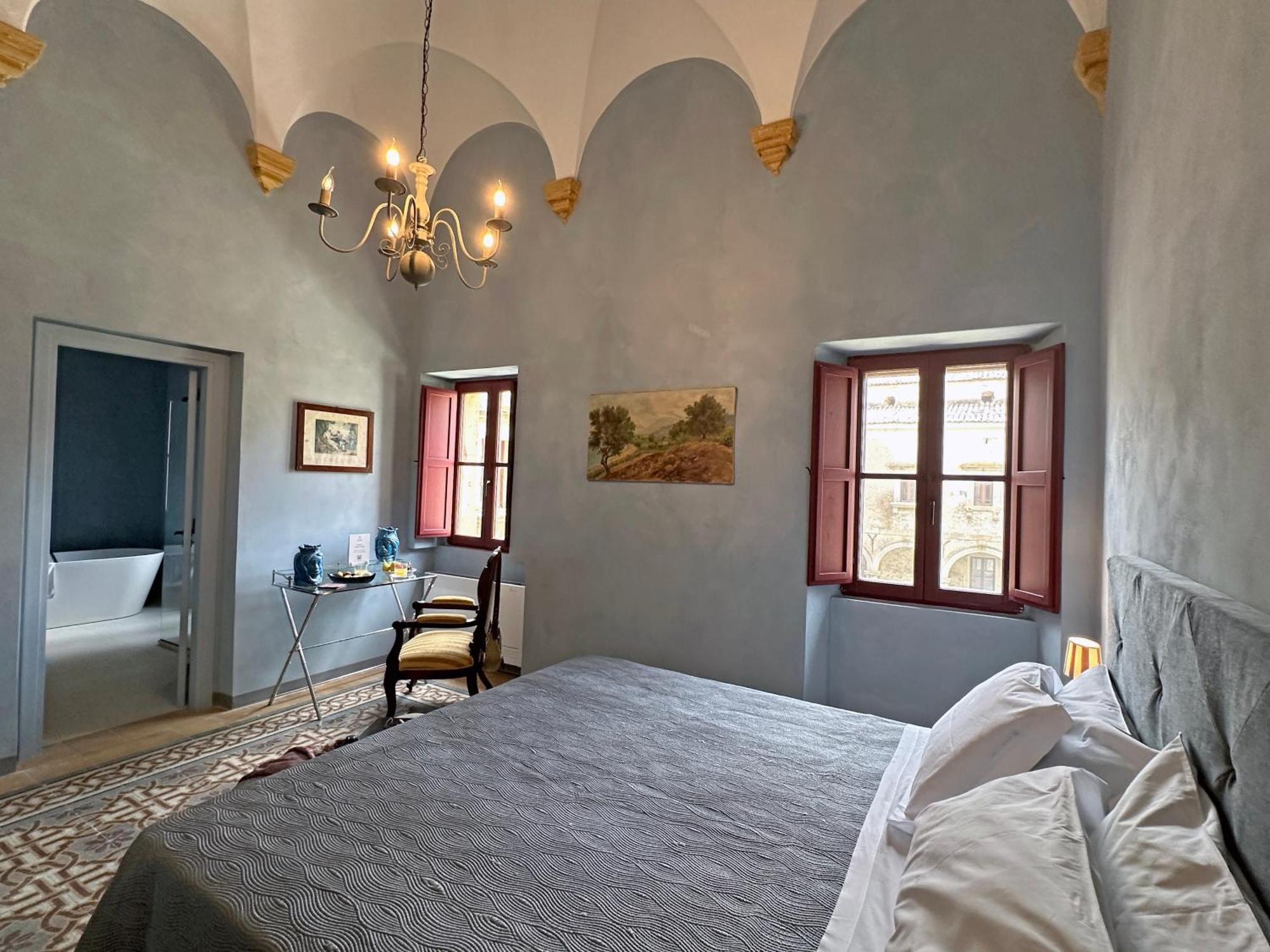 Abbazia Santa Maria Del Bosco Guest House Contessa Entellina Ngoại thất bức ảnh