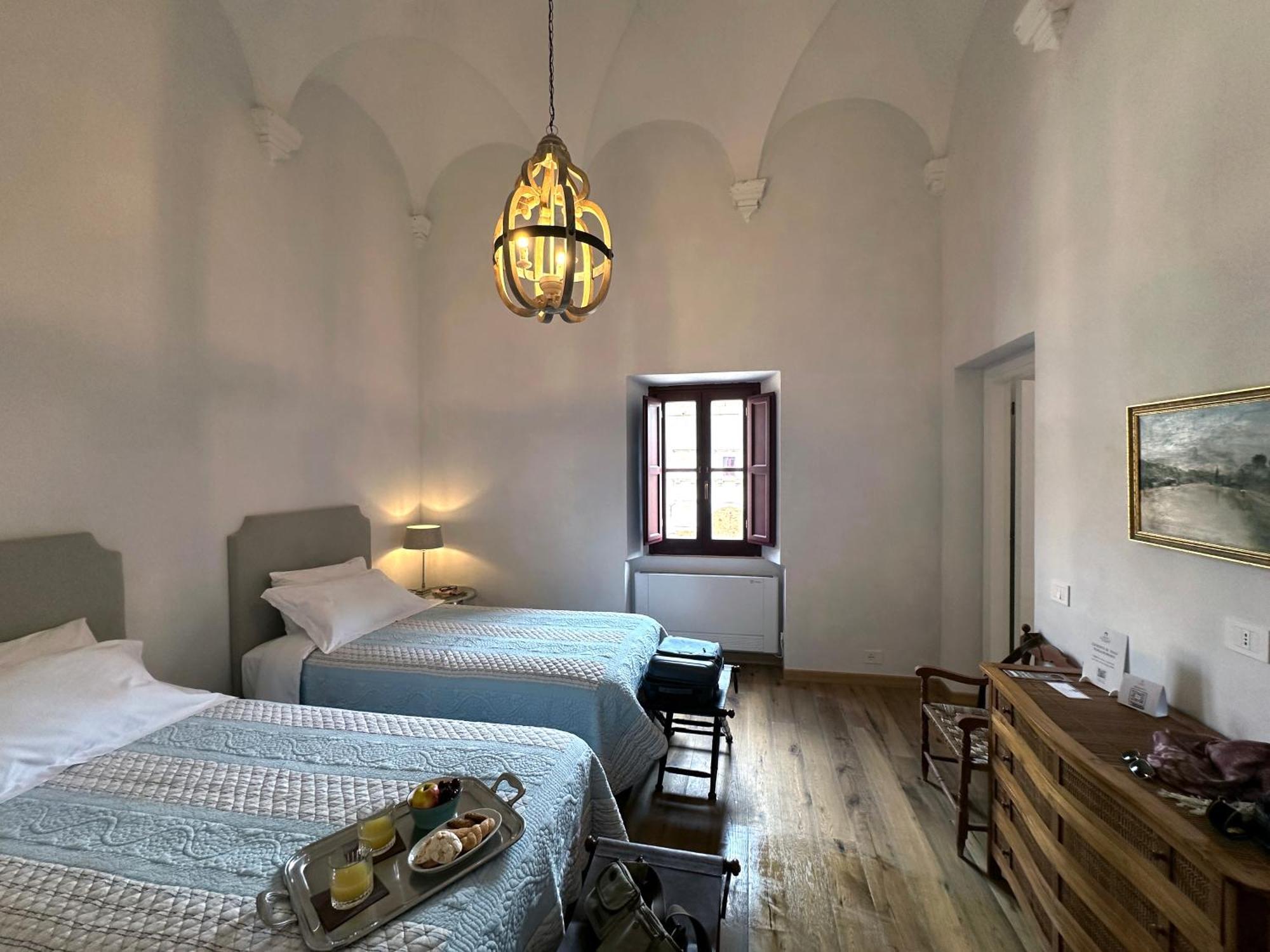 Abbazia Santa Maria Del Bosco Guest House Contessa Entellina Ngoại thất bức ảnh