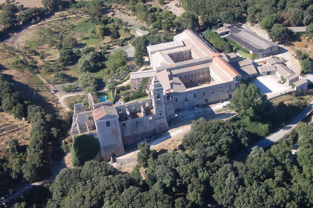 Abbazia Santa Maria Del Bosco Guest House Contessa Entellina Ngoại thất bức ảnh