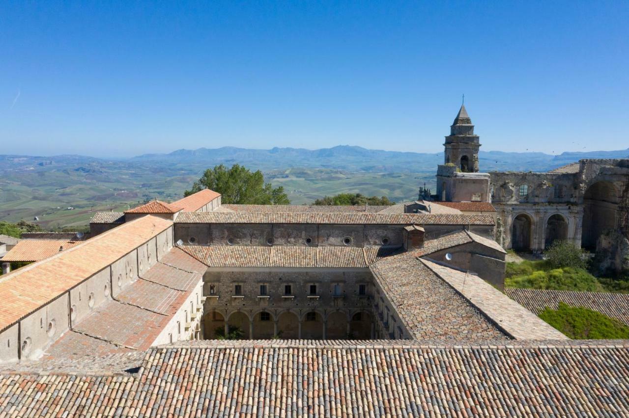 Abbazia Santa Maria Del Bosco Guest House Contessa Entellina Ngoại thất bức ảnh