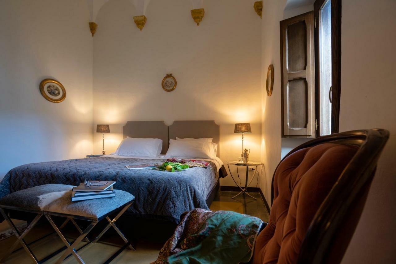 Abbazia Santa Maria Del Bosco Guest House Contessa Entellina Ngoại thất bức ảnh